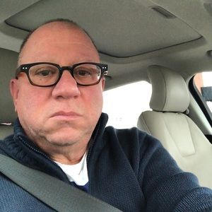 Meet your Posher, Mark